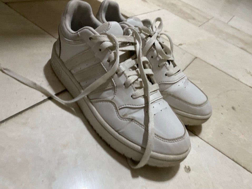 Beyaz adidas Kadın Spor Ayakkabı - Görsel 3