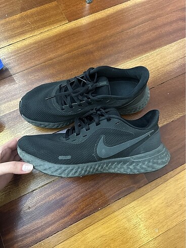 Nike Nike kadın spor ayakkabısı