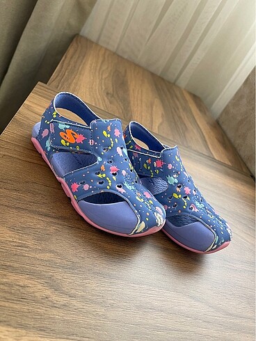 Spor sandalet
