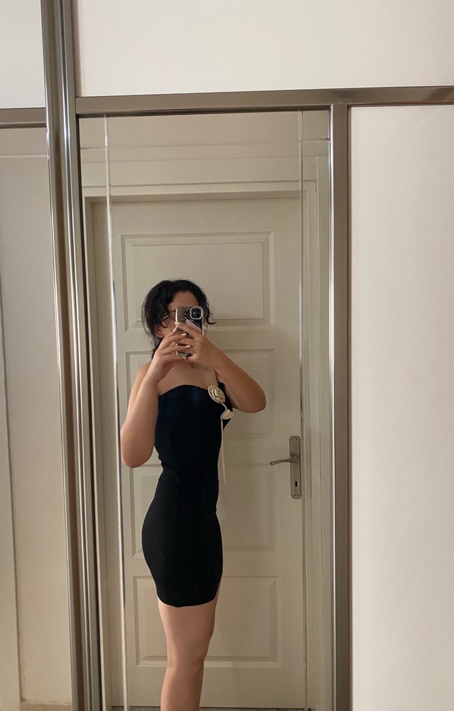 Siyah elbise - Görsel 3