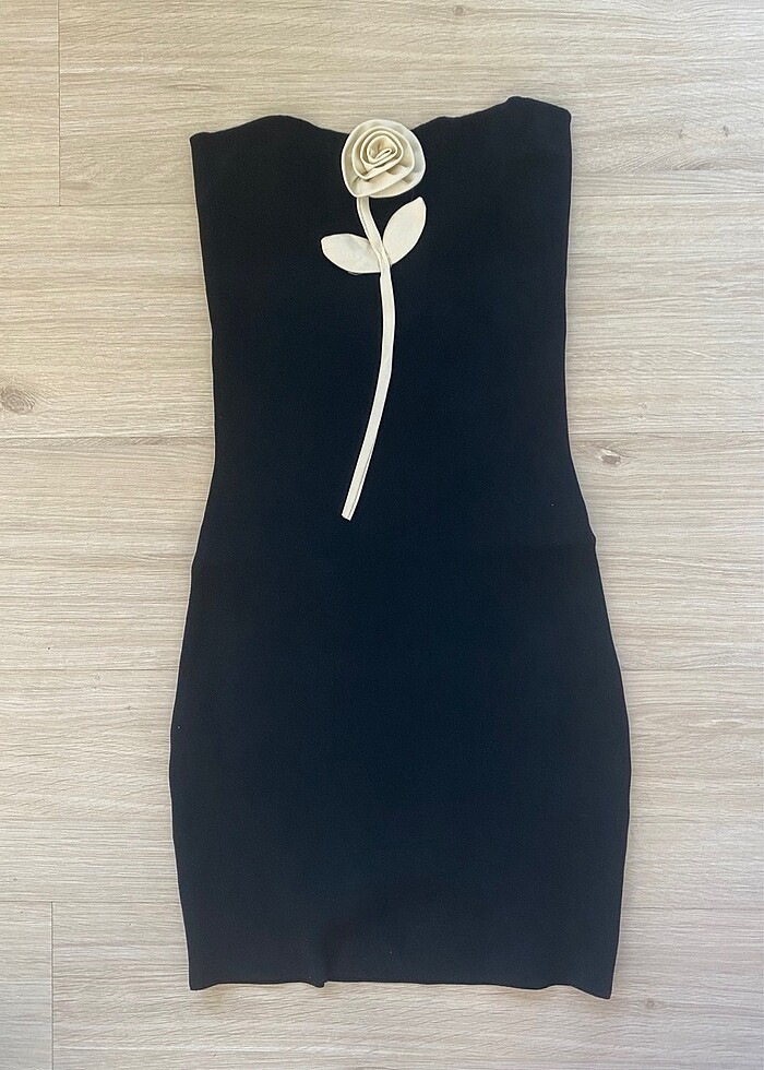 Siyah elbise - Görsel 2