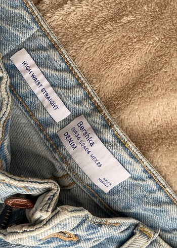 Diz Yırtıklı Rahat Kesim Kadın Kot Pantolon - Görsel 2