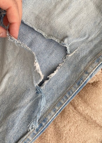 Diz Yırtıklı Rahat Kesim Kadın Kot Pantolon - Görsel 3