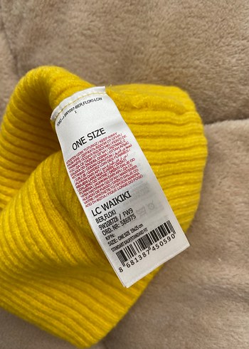 Sarı Örgü Kadın Yün Bere - Görsel 2