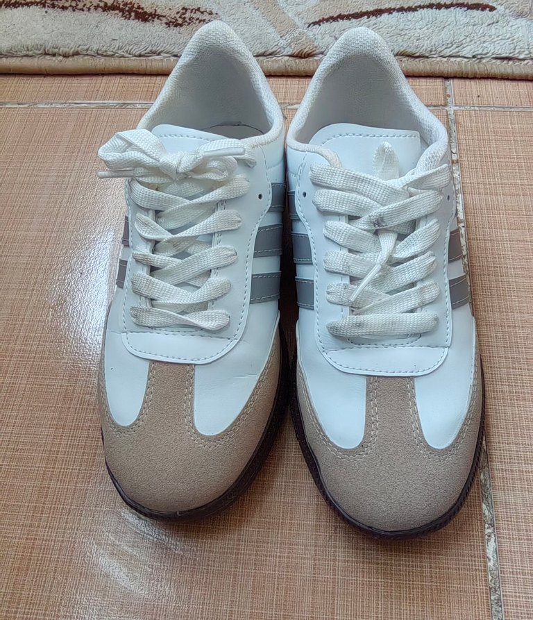 Beyaz Bağcıklı Spor Kadın Sneaker - Görsel 2