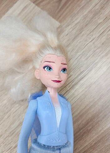  Beden Disney Elsa