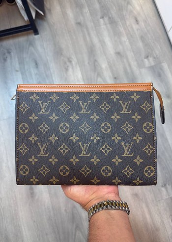Louis Vuitton Portfoy Clutch Cantasi