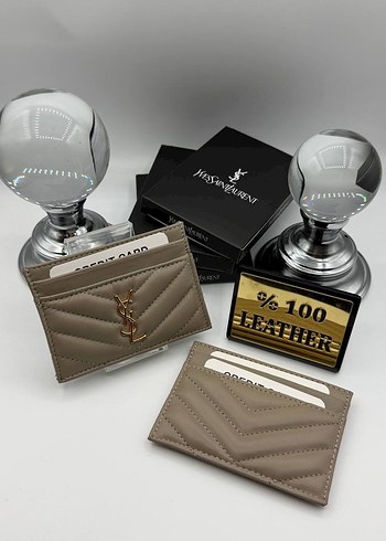 Yves Saint Laurent ürünü