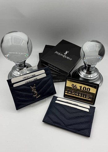 Yves Saint Laurent ürünü