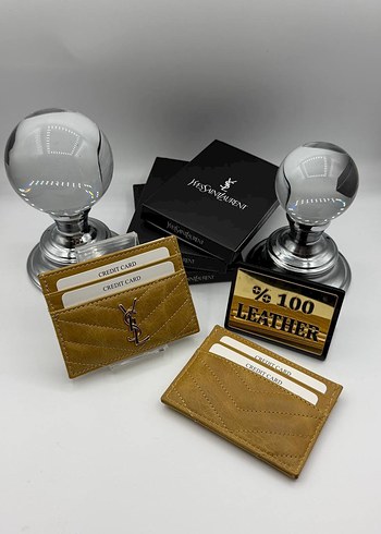 Yves Saint Laurent ürünü