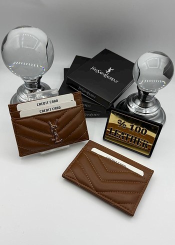 Yves Saint Laurent ürünü
