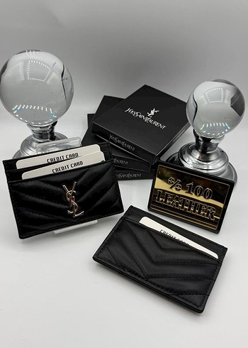 Yves Saint Laurent ürünü