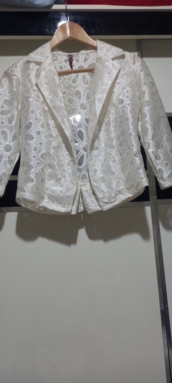 Nakışlı Beyaz bayan Bolero Ceket 38 beden - Görsel 2