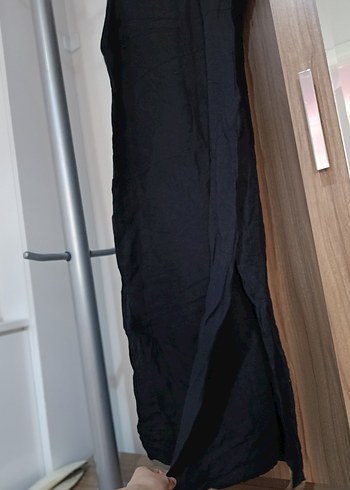 Drapeli Siyah Kolsuz Uzun Keten Elbise - Görsel 3