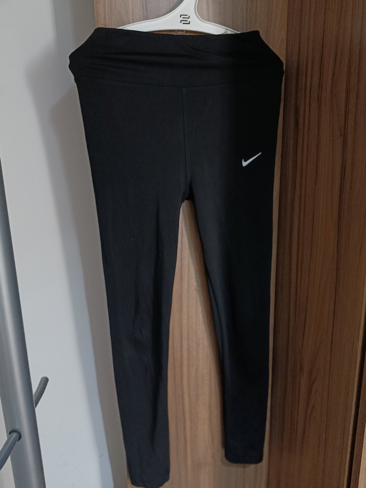 Siyah Nike Kadın Spor Tayt - Görsel 2