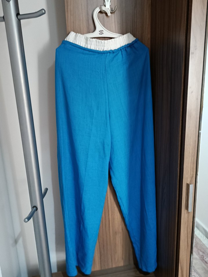 Mavi Bol Kesim Keten Kadın Pantolon - Görsel 2