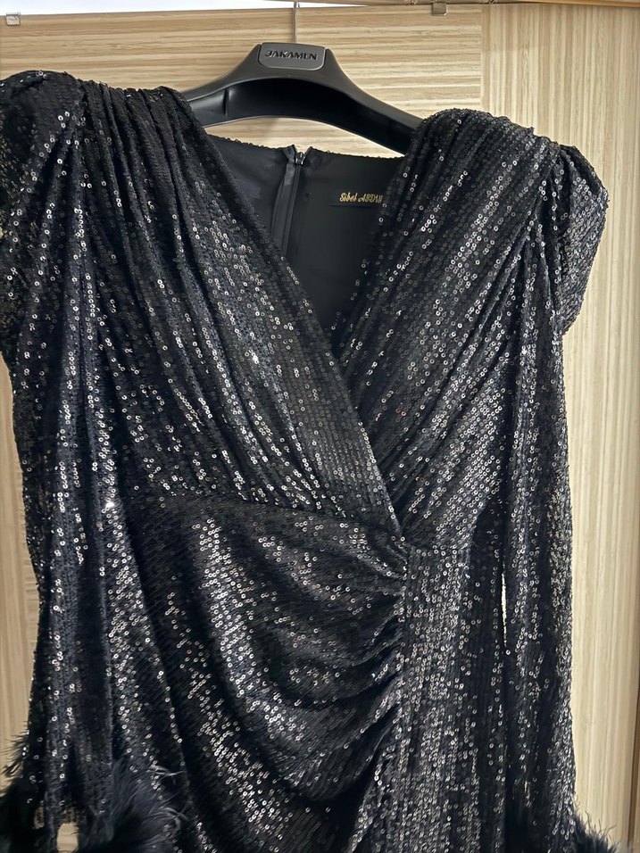 Siyah Drapeli Uzun Kollu V Yaka Gece Elbisesi - Görsel 3