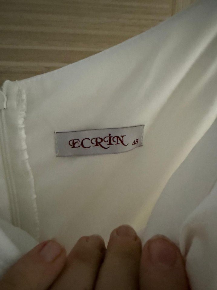 Parlak Beyaz Uzun Straplez Gelinlik - Görsel 4