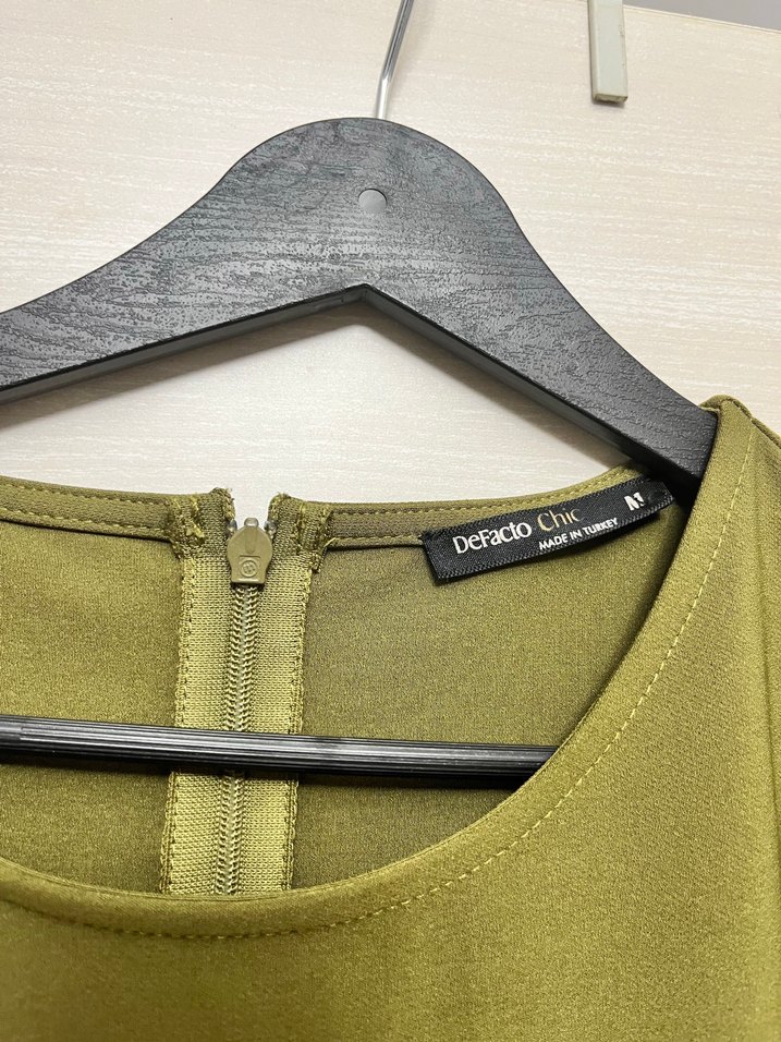 Kemer Detaylı Kolsuz Uzun Kadın Elbise - Görsel 2