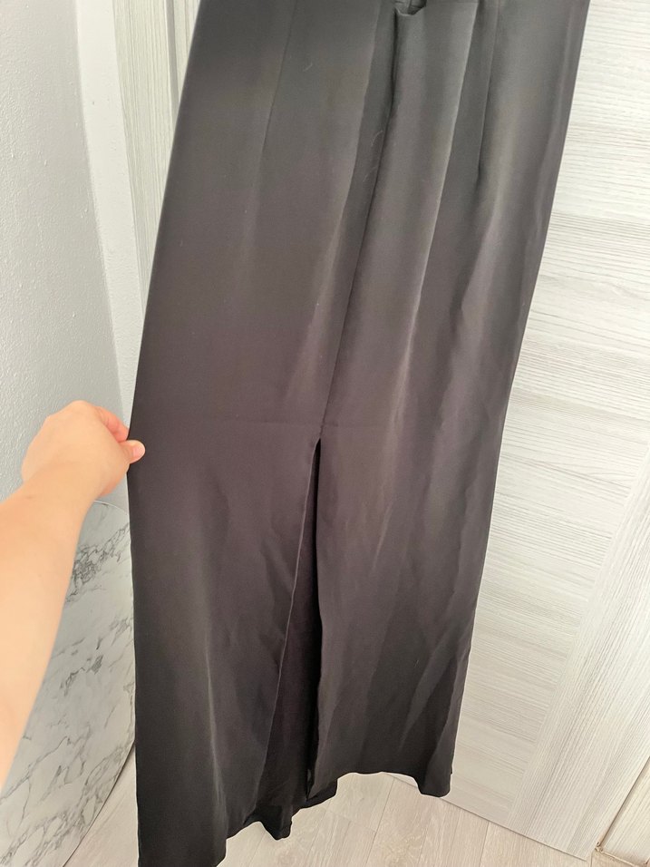 Siyah Uzun Pilili Kadın Elbise - Görsel 3