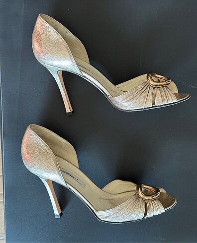 40 Beden Brian Atwood 40 numara