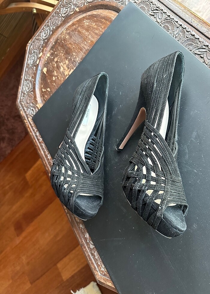 Prada 40,5 platformlu topuklu ayakkabı - Görsel 3