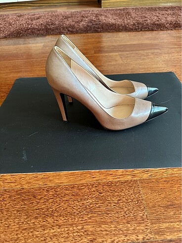 40 Beden camel Renk Giorgio Armani 40 no topuklu ayakkabı