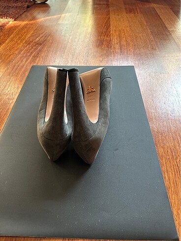 Prada 40,5 no Topuklu Ayakkabı - Görsel 5