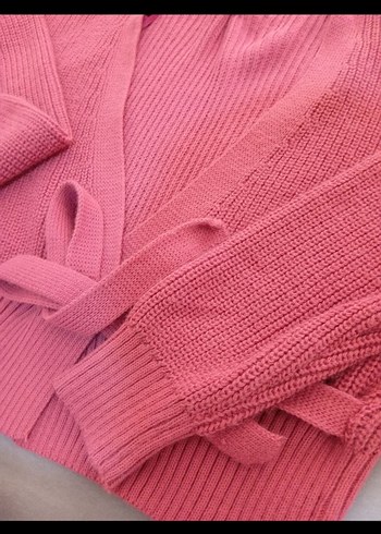 Pembe V Yaka Kısa Triko Kadın Kazak - Görsel 2