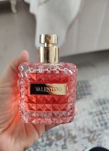 Orijinal Valentino Donna Parfüm