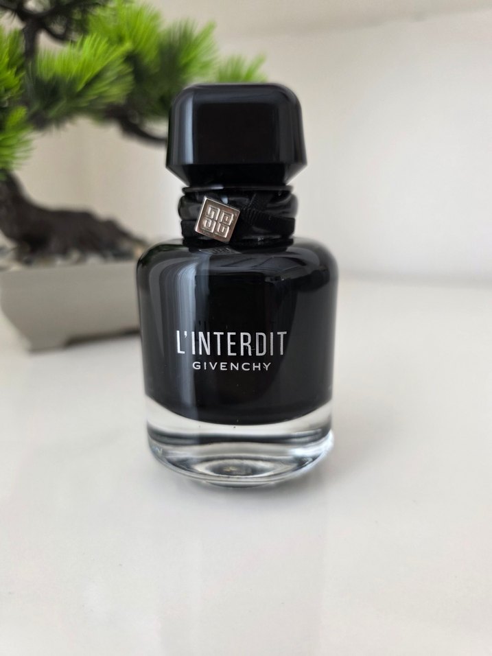 Givenchy L'Interdit İntense 50 ml - Görsel 2
