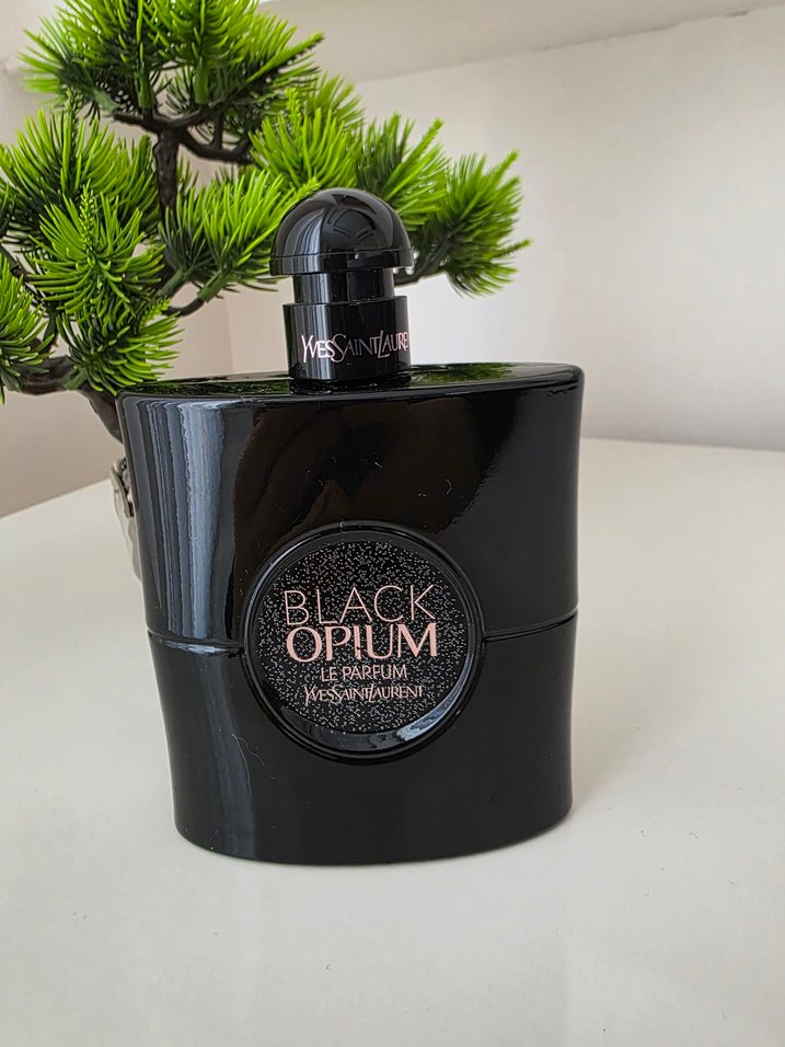 Black Opium Le Parfüm - Görsel 2
