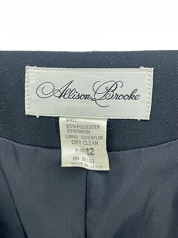 40 Beden siyah Renk Diğer Blazer %70 İndirimli.