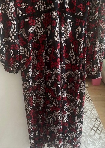 Adl kadın çiçekli elbise - Görsel 3