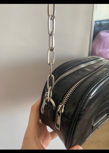 Bershka siyah çanta - Görsel 3