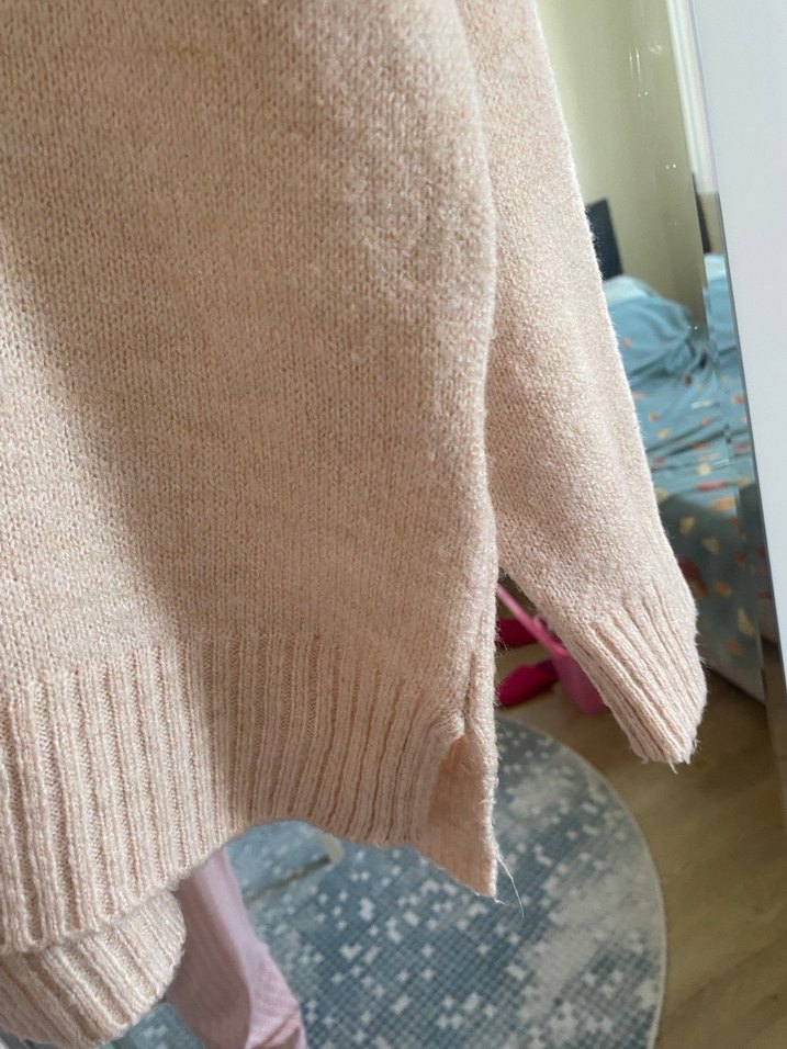 Bej V Yaka Örgü Kadın Kazak - Görsel 5