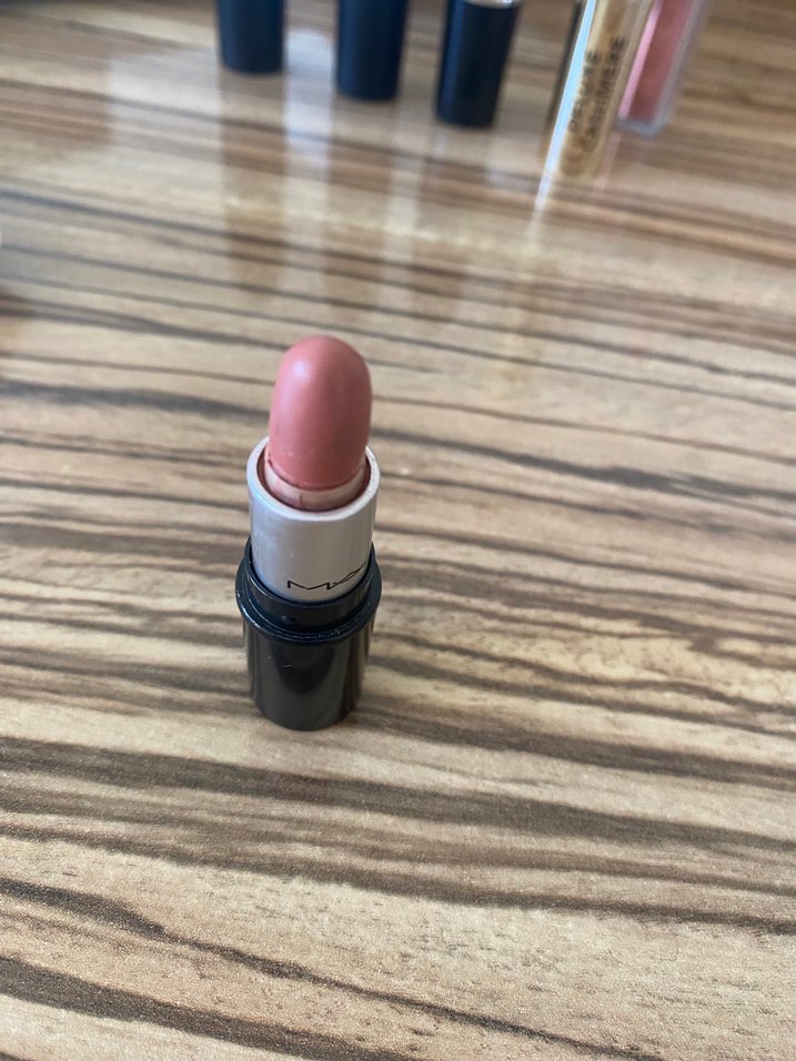 MAC mini velvet teddy - Görsel 4