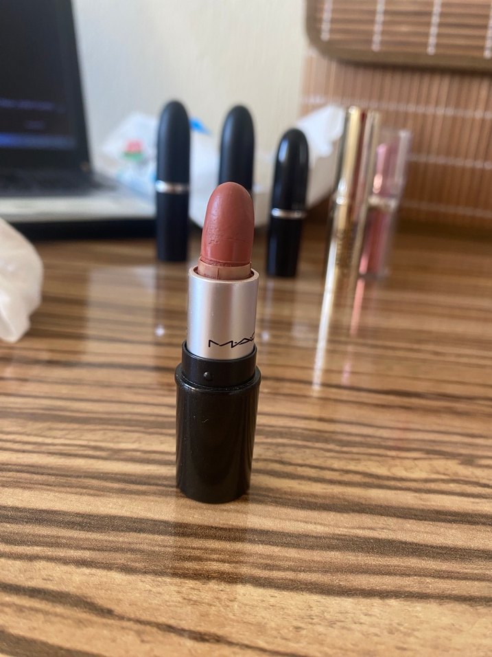 MAC mini velvet teddy - Görsel 3