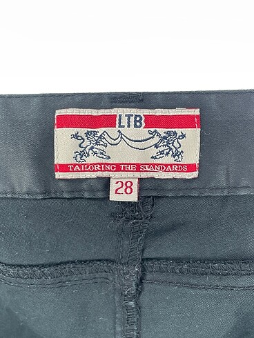 28 Beden siyah Renk LTB Jean / Kot %70 İndirimli.
