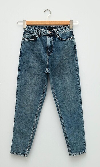Mom fit jean