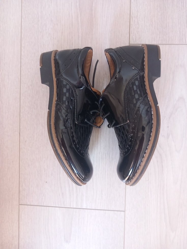 Erkek Çocuk Siyah Rugan Klasik Ayakkabı - Görsel 3