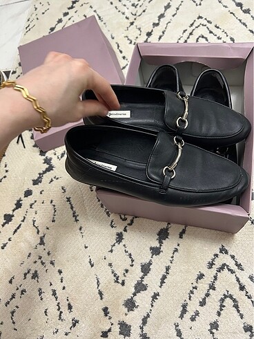 37 Beden Stradivarius babet