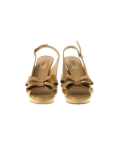 37,5 Beden Valentino Platform %70 İndirimli.