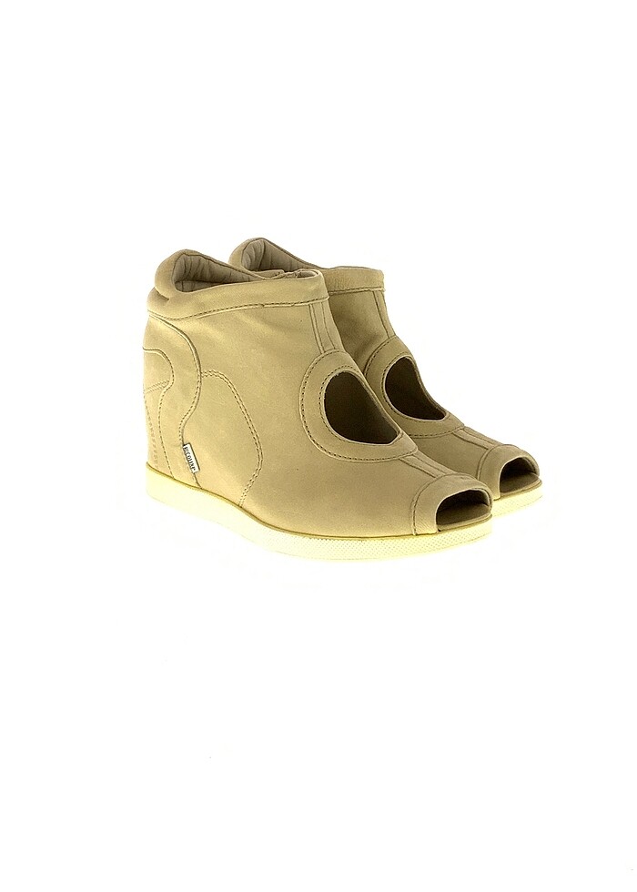 Ruco Line Dolgu Topuk %70 İndirimli. - Görsel 2