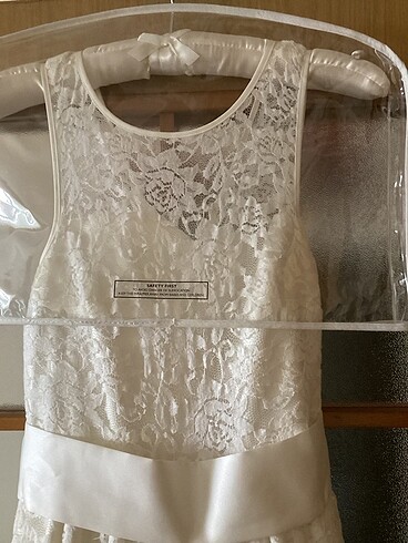 12-13 Yaş Beden beyaz Renk M&S abiye elbise