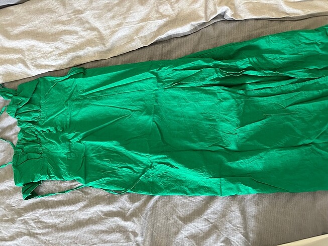 m Beden yeşil Renk Zara ince askılı elbise