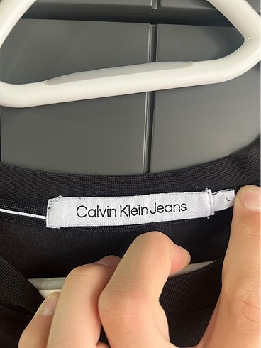 l Beden Calvin Klein Tişört