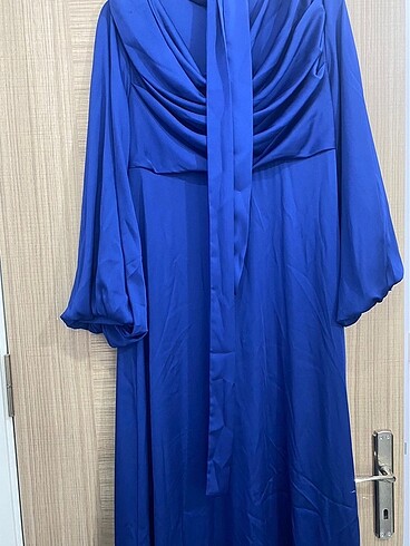 Sıfır etiketli Abiye elbise - Görsel 5