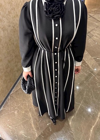 Sıfır yeni etiketli ithal elbise - Görsel 2