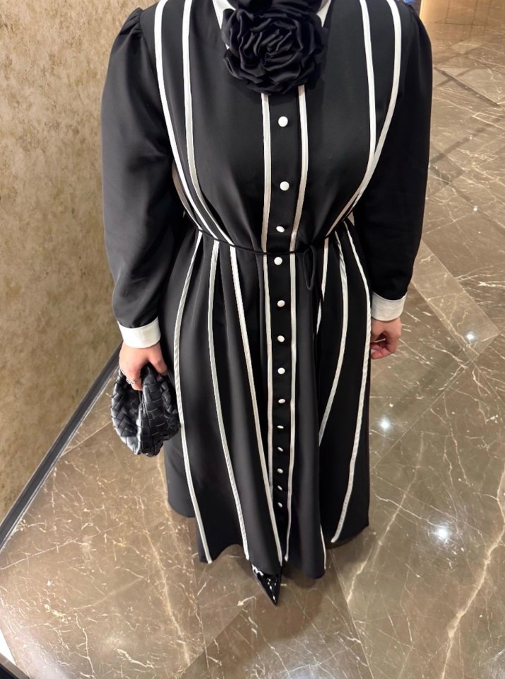 Sıfır yeni etiketli ithal elbise - Görsel 2